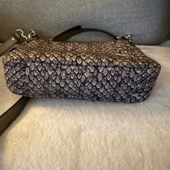 Coach crossbody - Picture 4 of 7